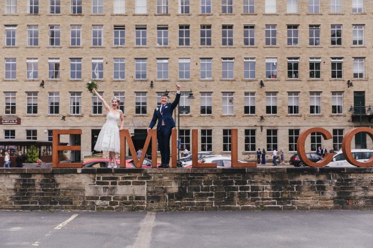 How to Choose a Wedding Photographer in Leeds for Your Yorkshire Wedding.